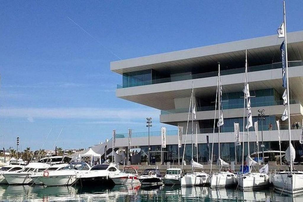 Confortable Apartamento * La Marina De فالنسيا المظهر الخارجي الصورة